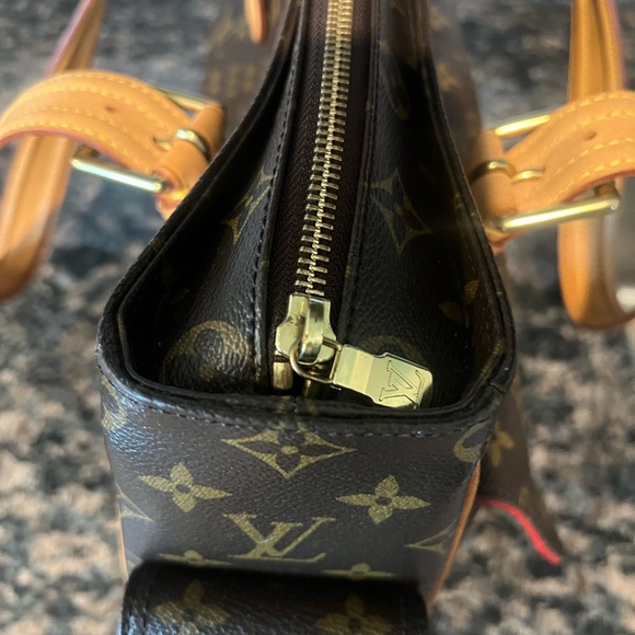 Louis Vuitton Multiplicite. Guaranteed authentic. - Picture 11 of 14